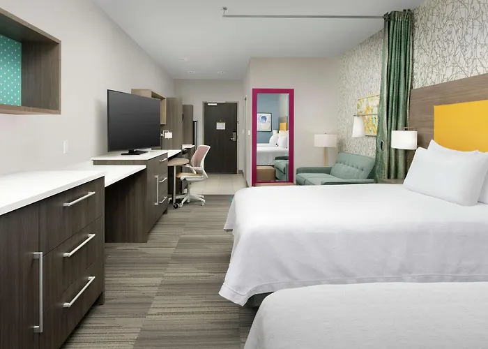 Home2 By Hilton Airport South 3*